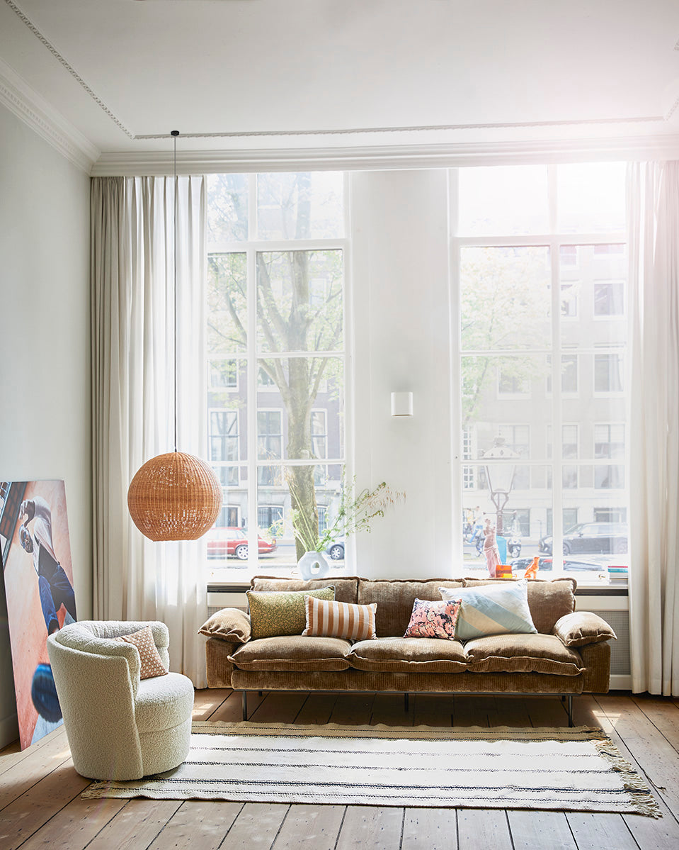 Retro sofa: 4-seats - corduroy velvet, aged gold