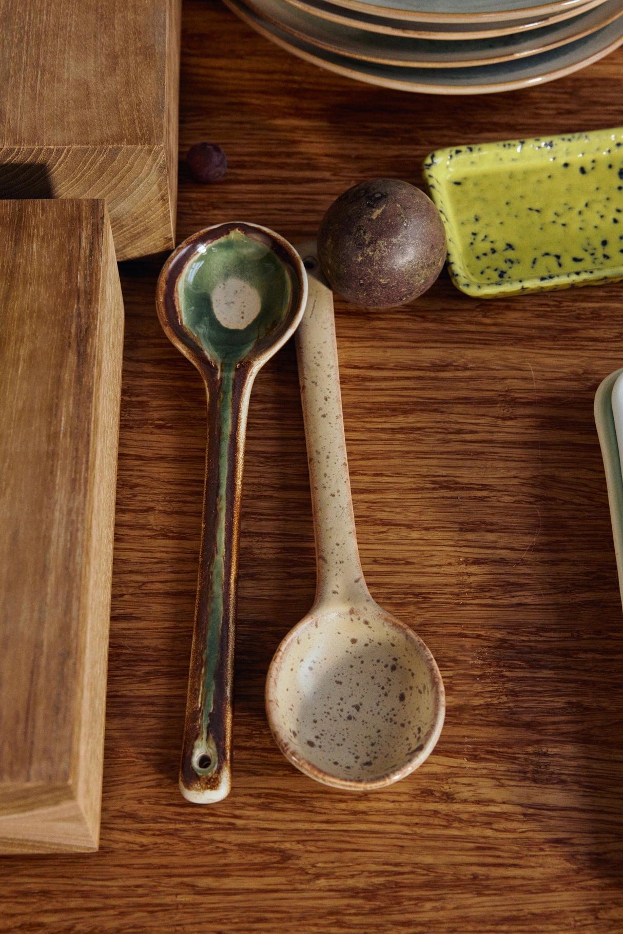 70s ceramics: serving spoons - hills (set of 2)