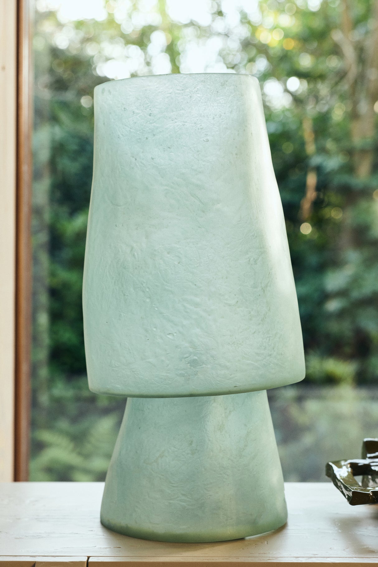 Glassfiber table lamp - petrol blue