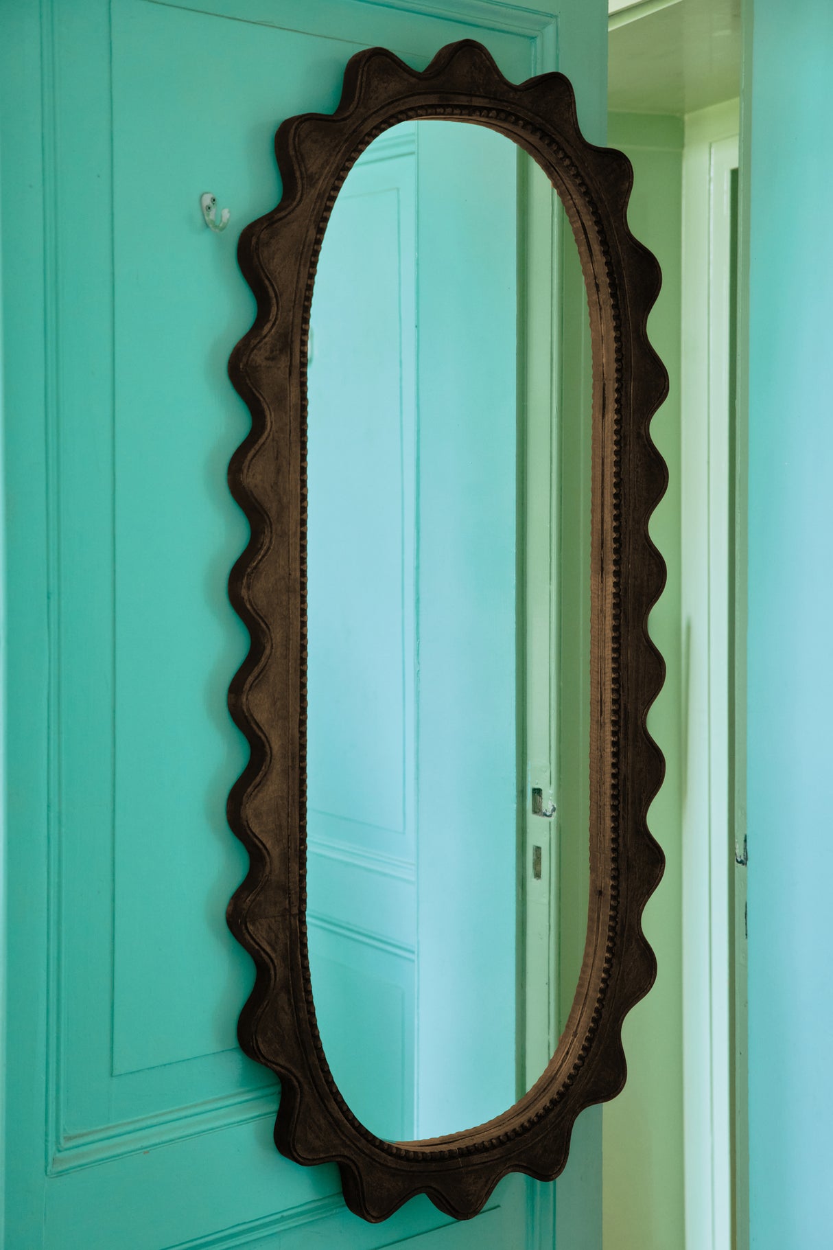 Wooden ripple mirror