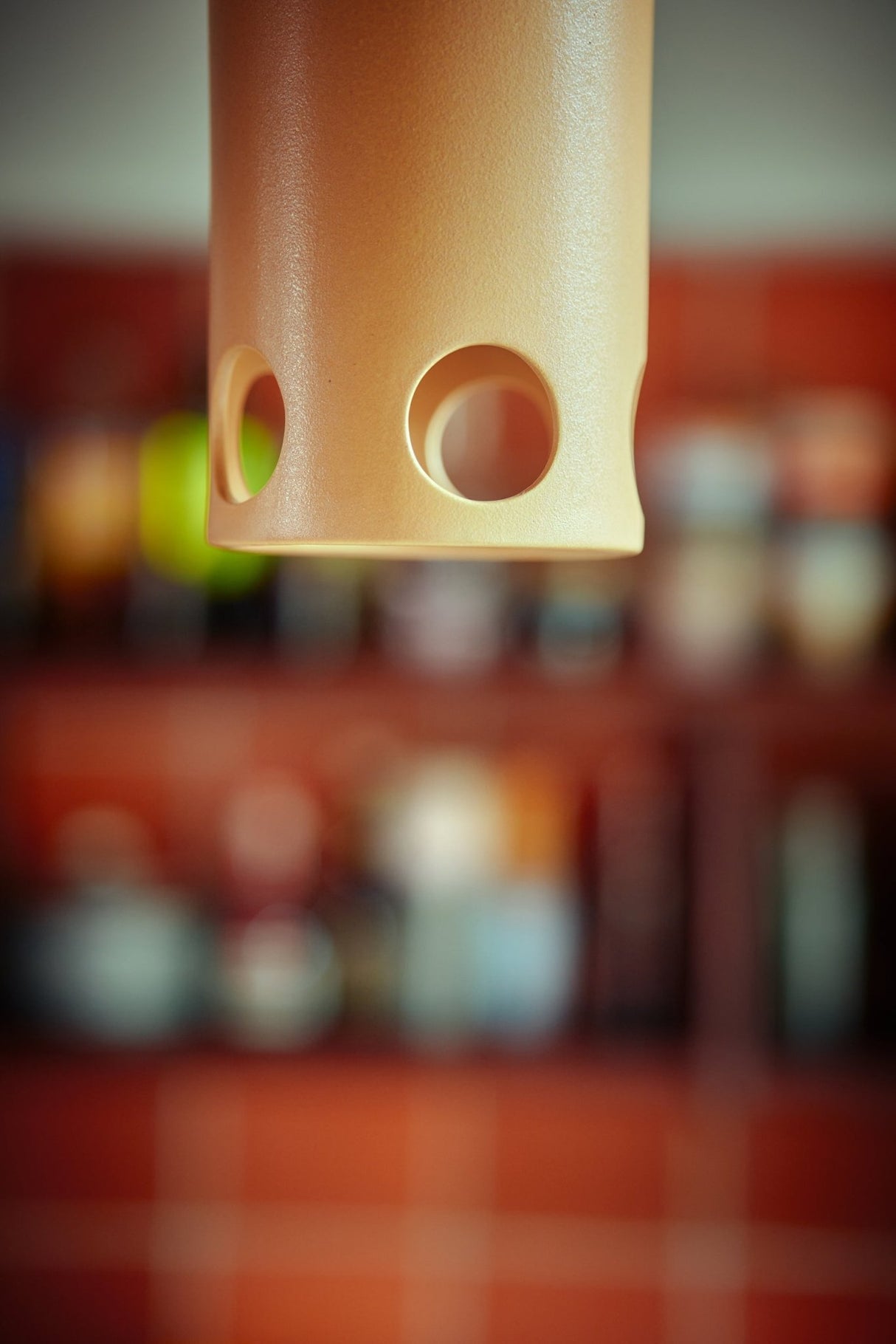 Ceramic pendant lamp - peach - Urban nest