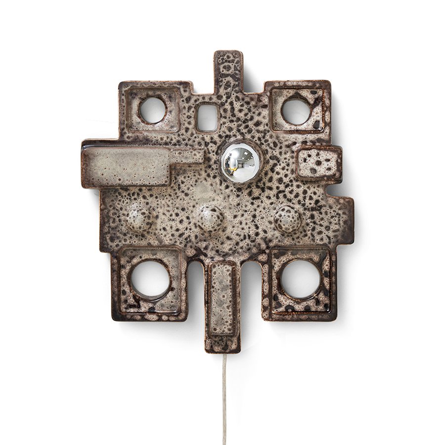 Ceramic relief wall lamp - Urban Nest