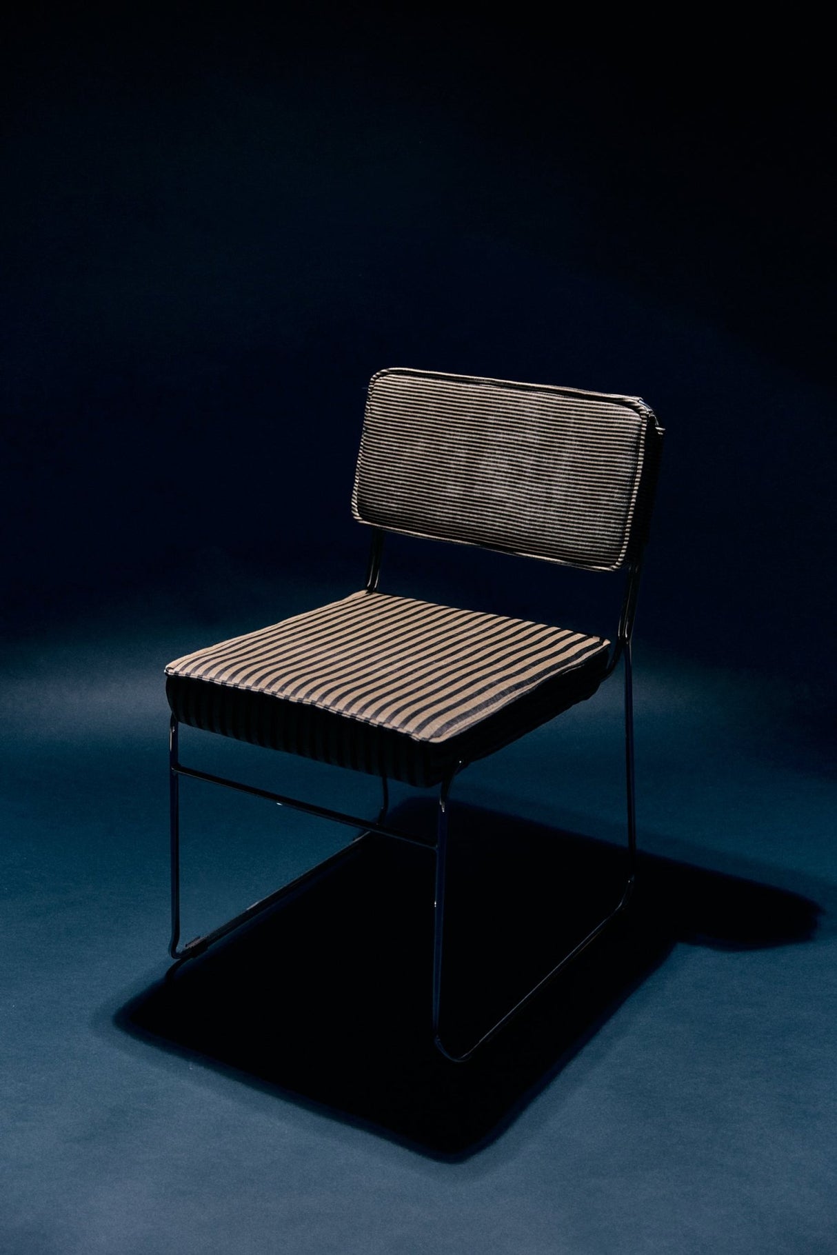 Endless dining chair - Urban nest