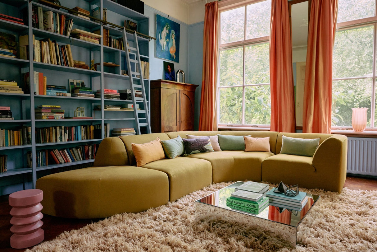 High vase, peach - Urban nest