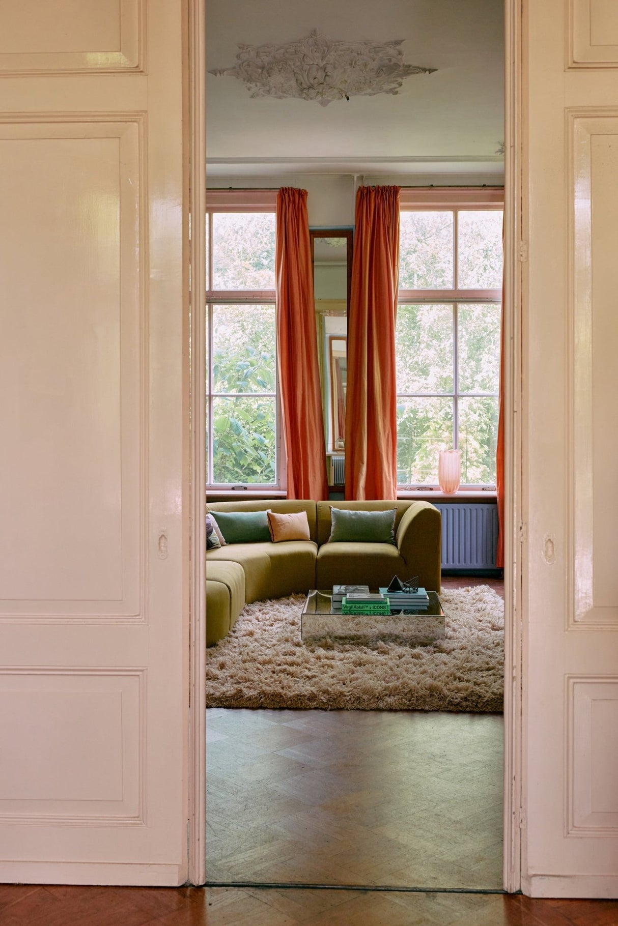 High vase, peach - Urban nest