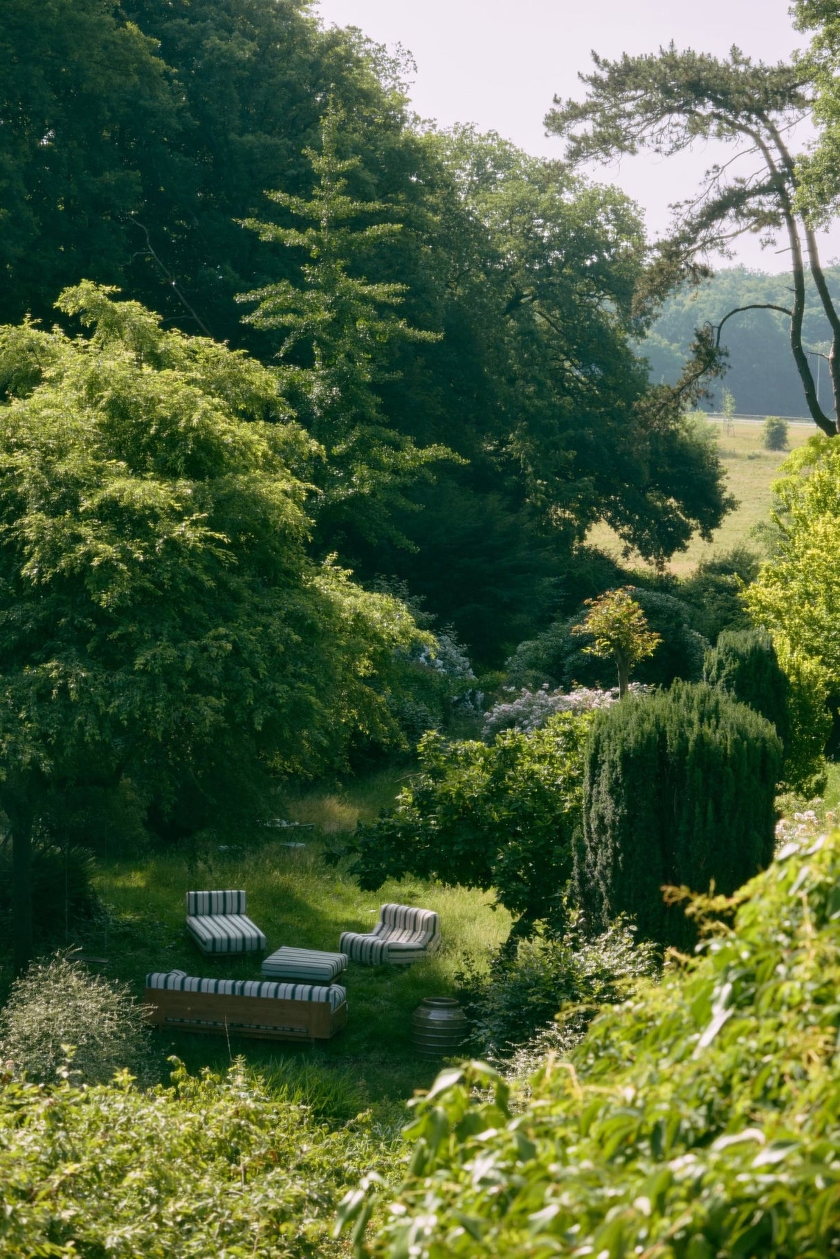 Lazy lounge chair outdoor - Urban nest