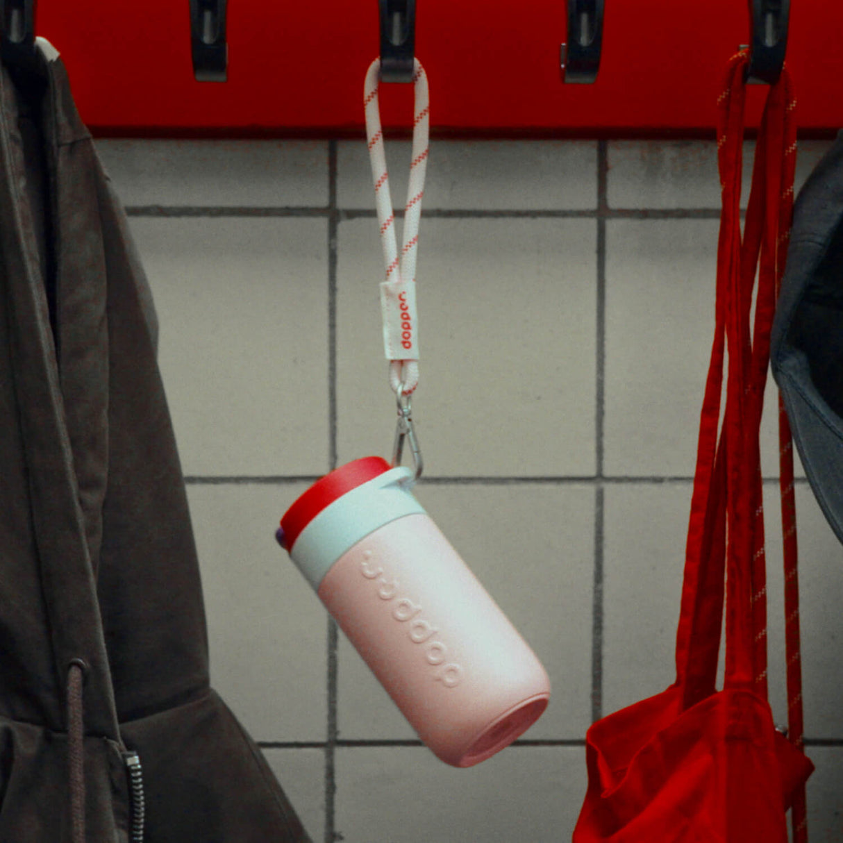 Mug ring white x wrist cord - Urban nest