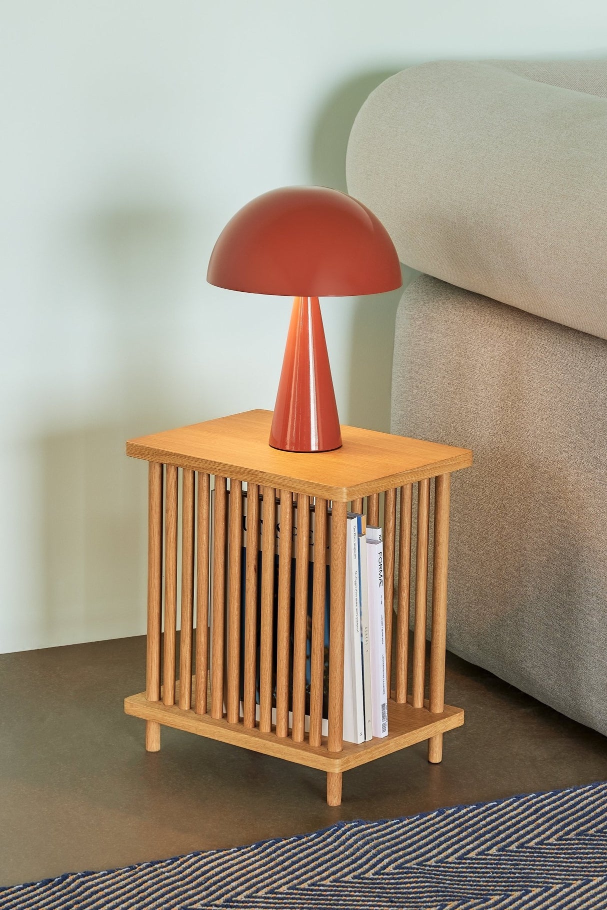 Mush table lamp - maroon/sand - Urban nest