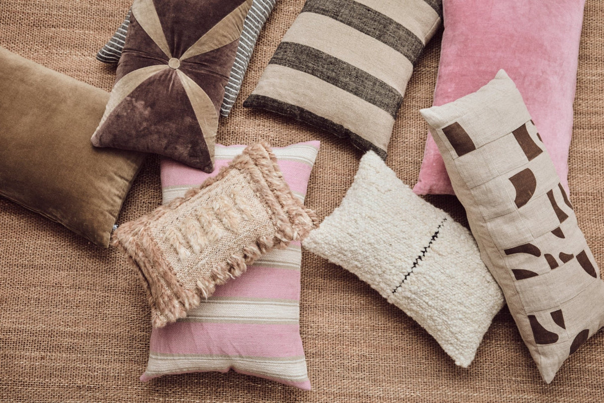 Woven striped cushion blush - Urban nest