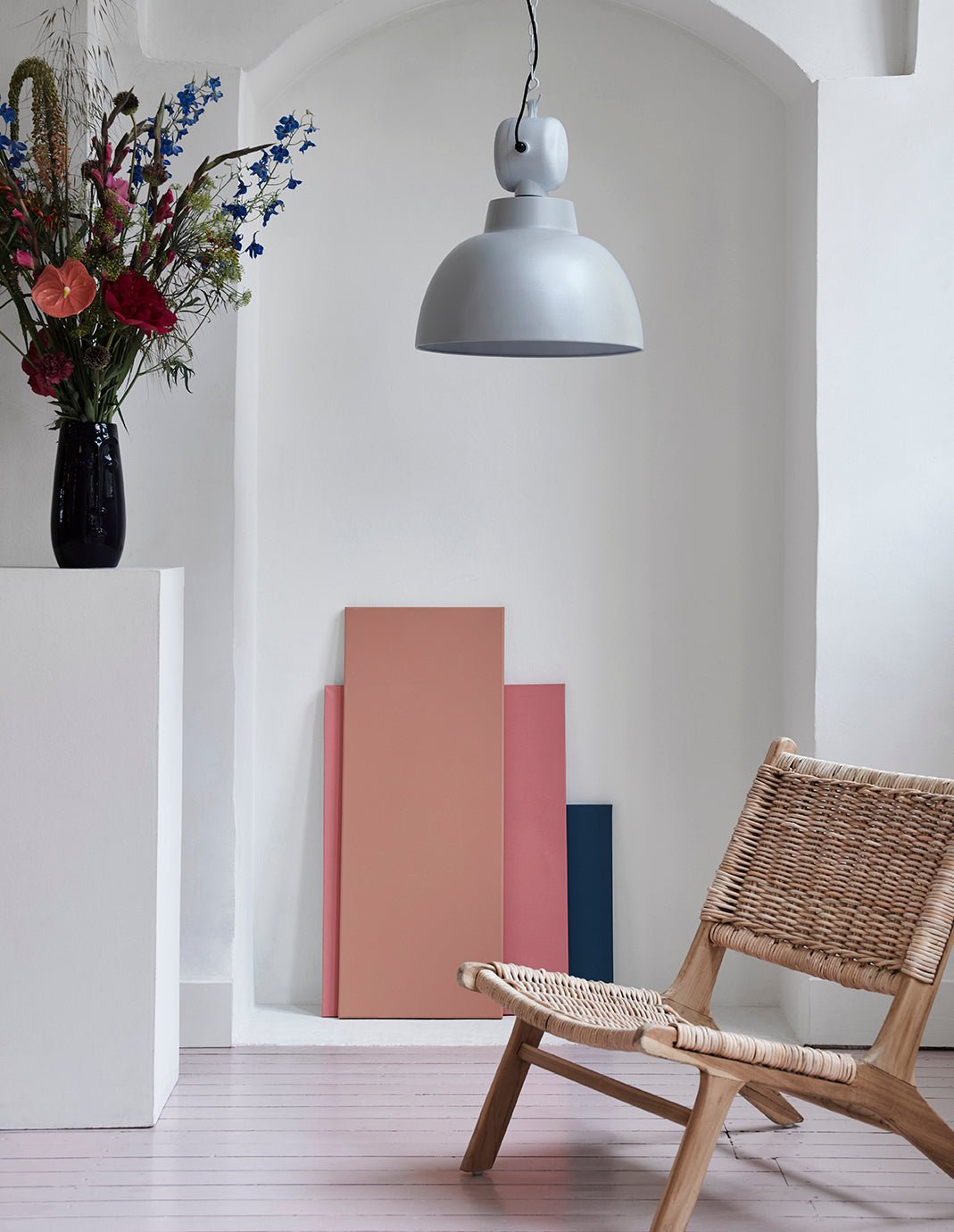 Abaca/ teak lounge chair - Urban Nest