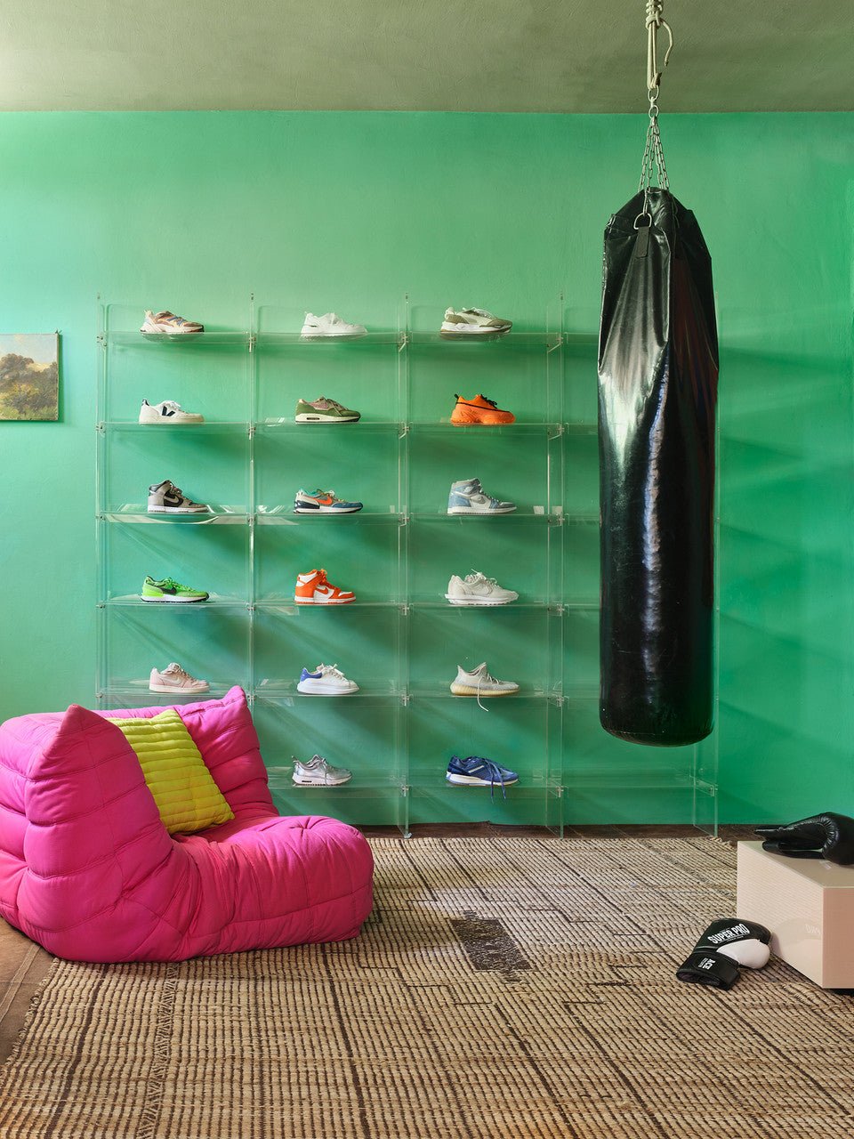 Acrylic cabinet 240cm, clear - Urban Nest