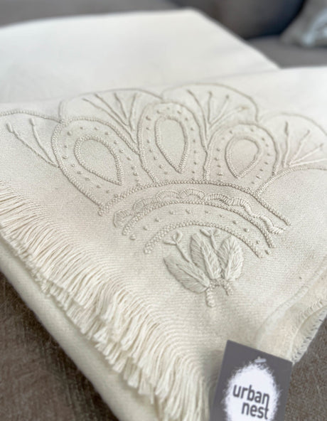 Alpaca throws - Urban Nest