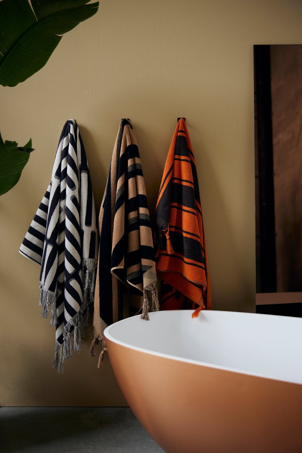Bath Towel 1991 (70X140cm) - Urban Nest