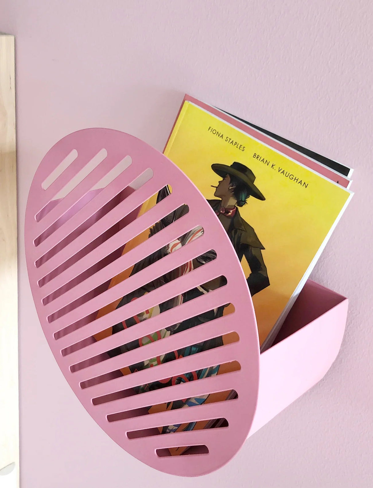 Diagonal wall basket - pink - Urban Nest