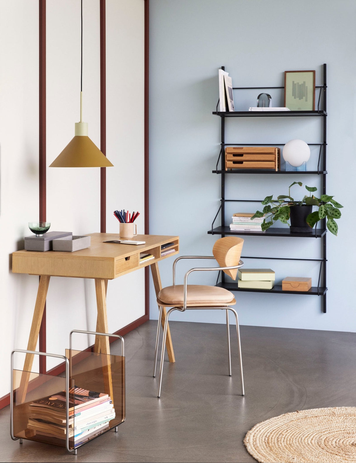 Echo Magazine Holder Brown/Nickel - Urban Nest