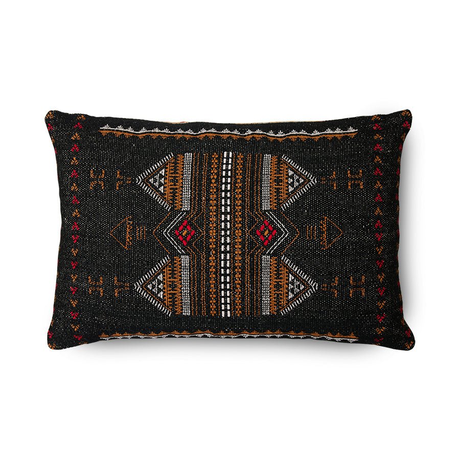 Oriental embroidered cushion Courtyard (40x60) - Urban Nest