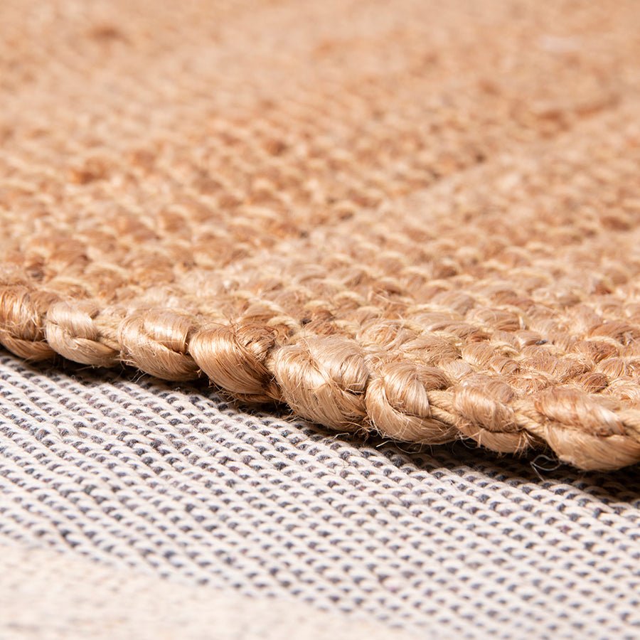 Round woven hemp rug - Urban Nest