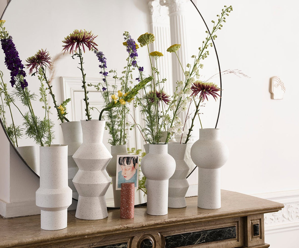 Speckled clay vase - round M - Urban Nest