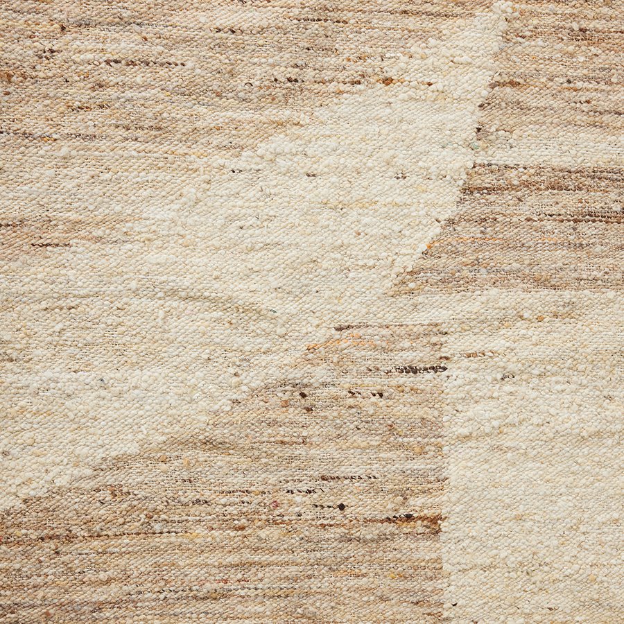 Woolen rug contour - Urban Nest