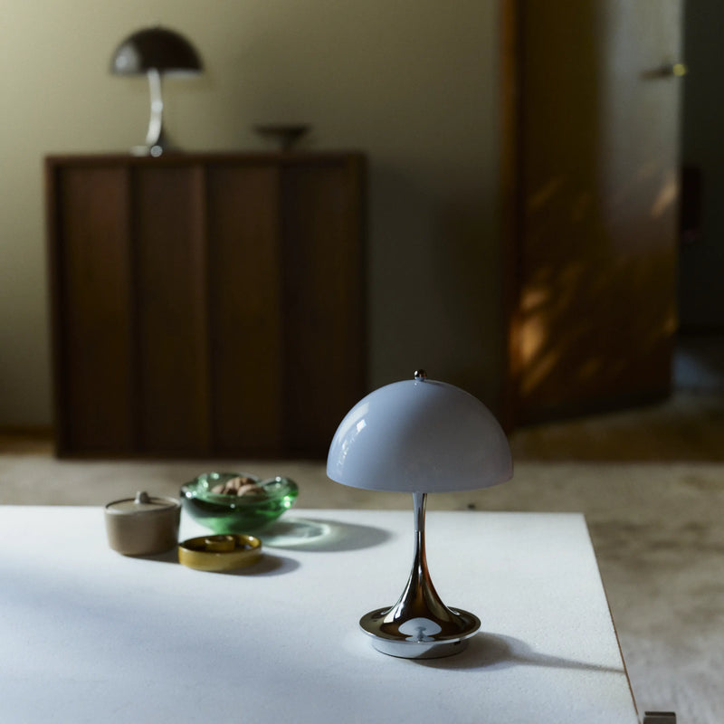 Panthella 160 chrome portable lamp | The originals