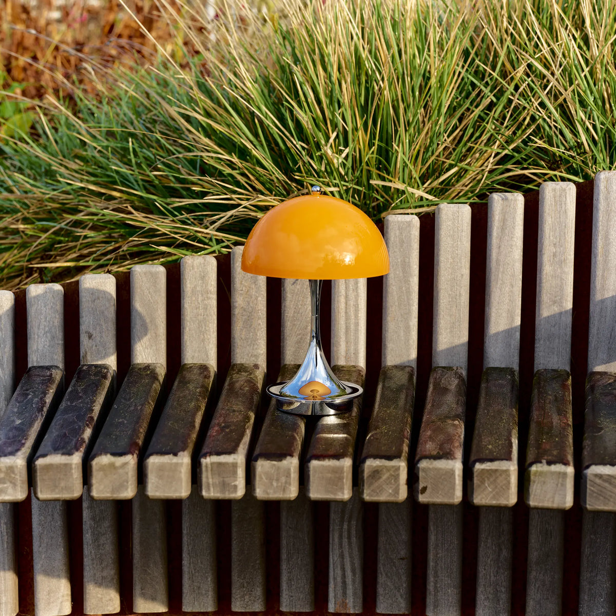 Panthella 160 chrome portable lamp | The originals
