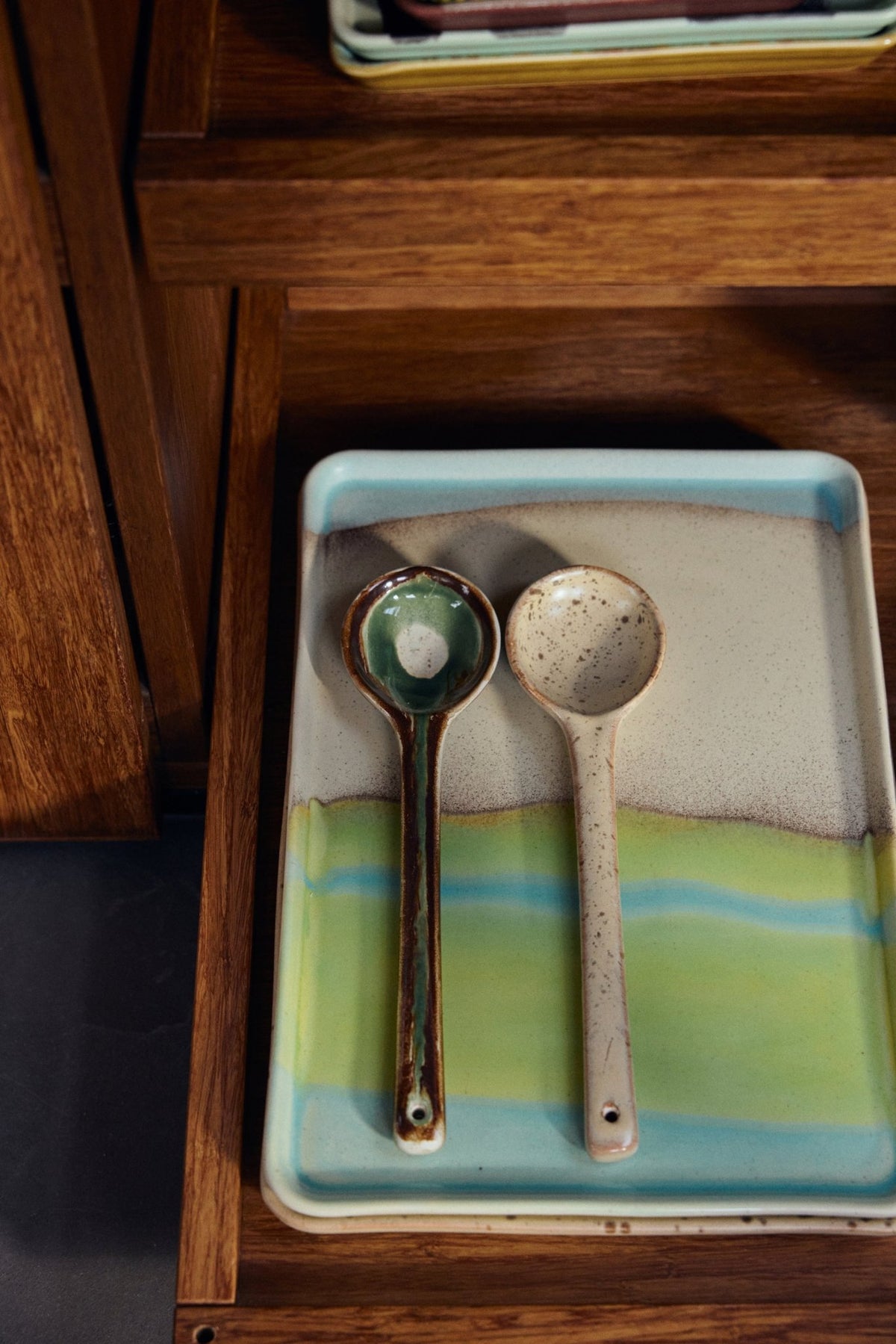 70s ceramics: large tray, glint - Urban nest