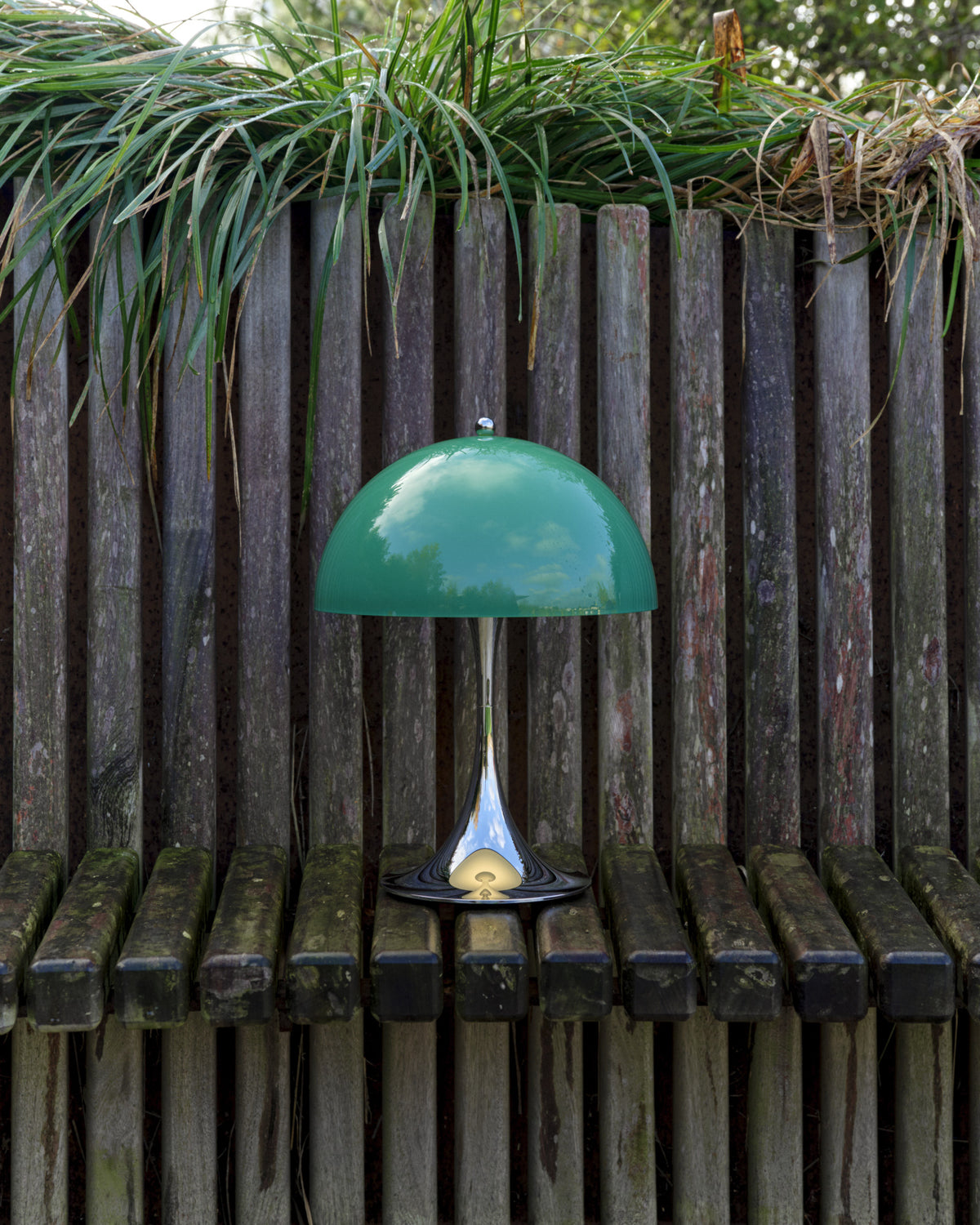 Panthella 250 chrome portable lamp | The originals