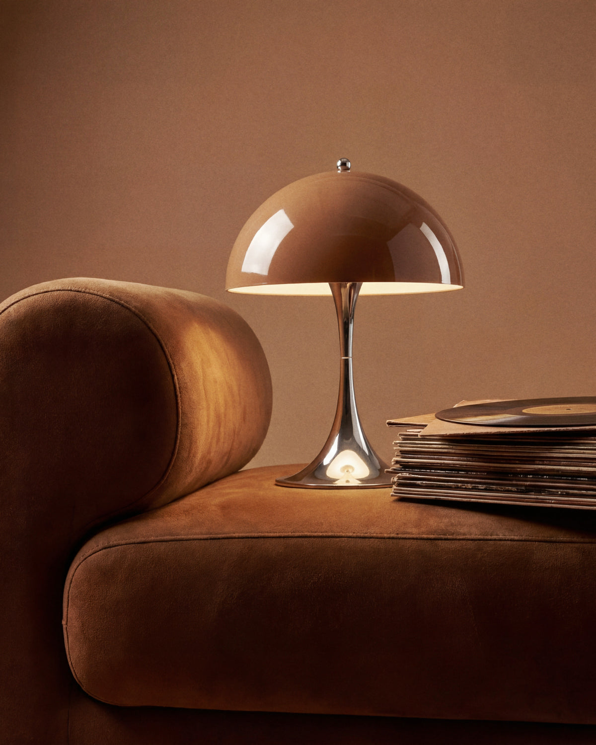 Panthella 250 chrome portable lamp | The originals