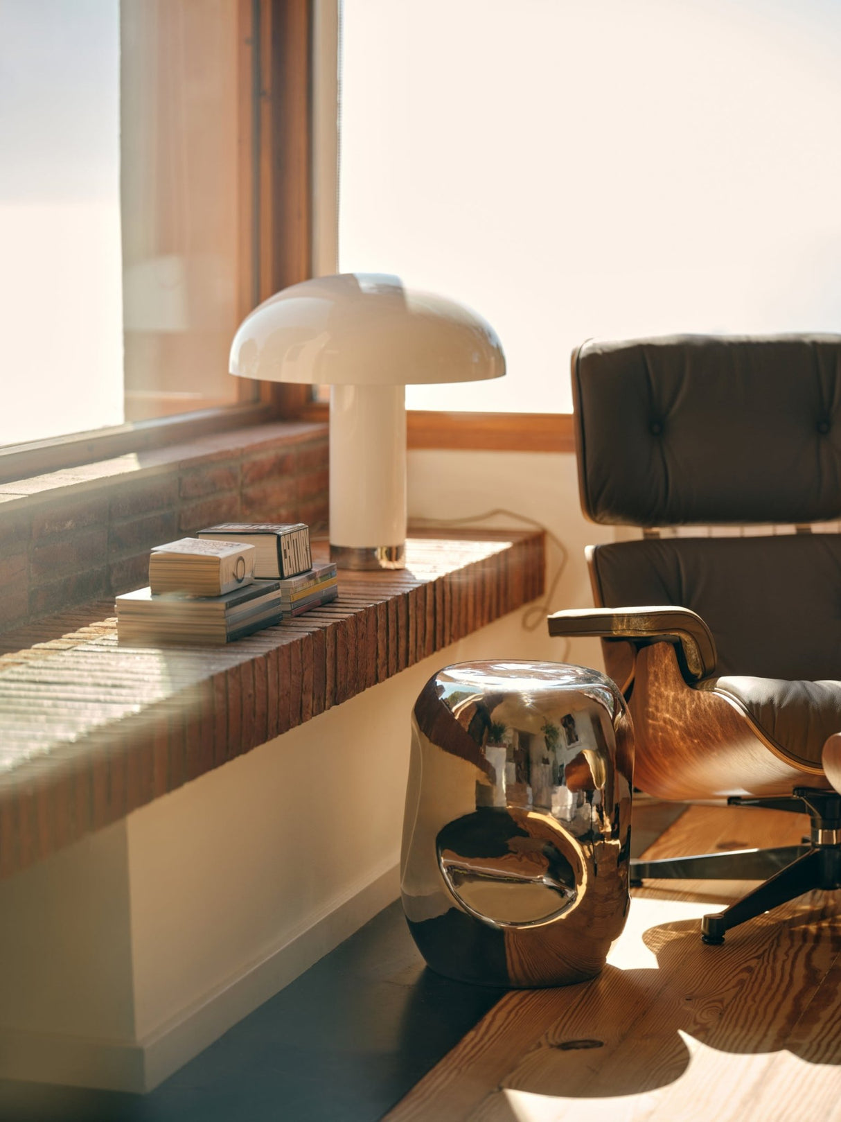 Currents chrome side table - Urban nest