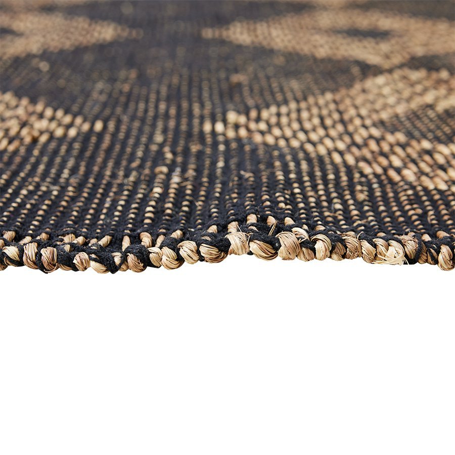 Diamond jute rug - Urban Nest