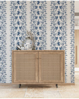 Eclectic bamboo blue wallpaper - Urban nest