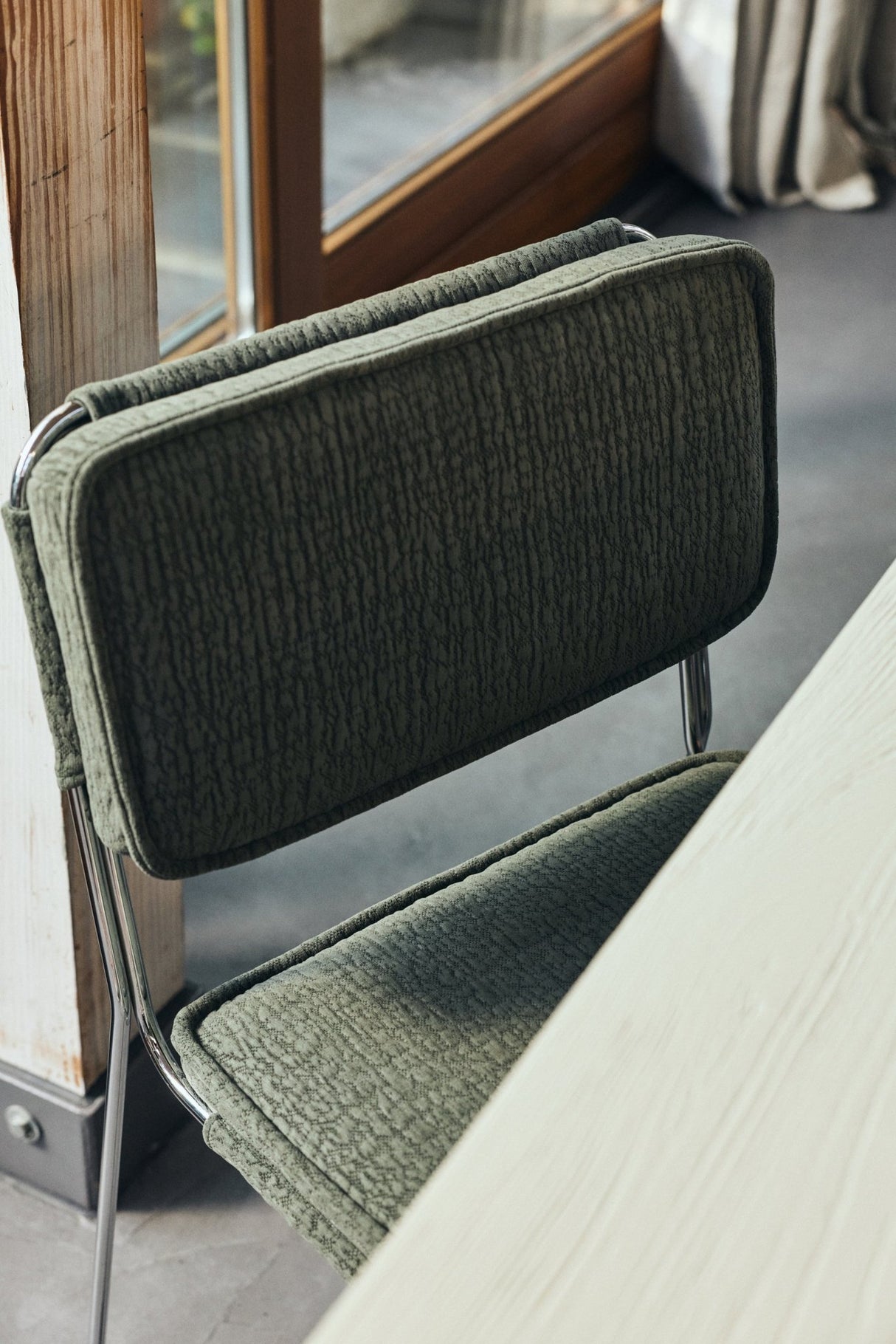 Endless dining chair - Urban nest
