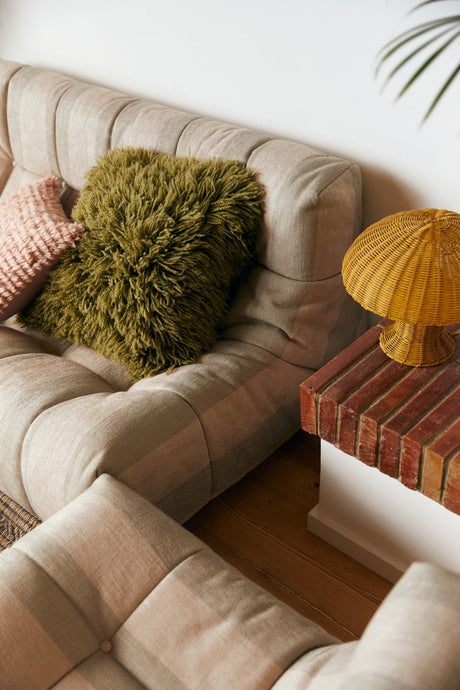 Fluffy cushion olive - Urban nest