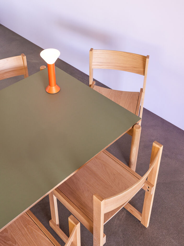 Forma dining chair natural