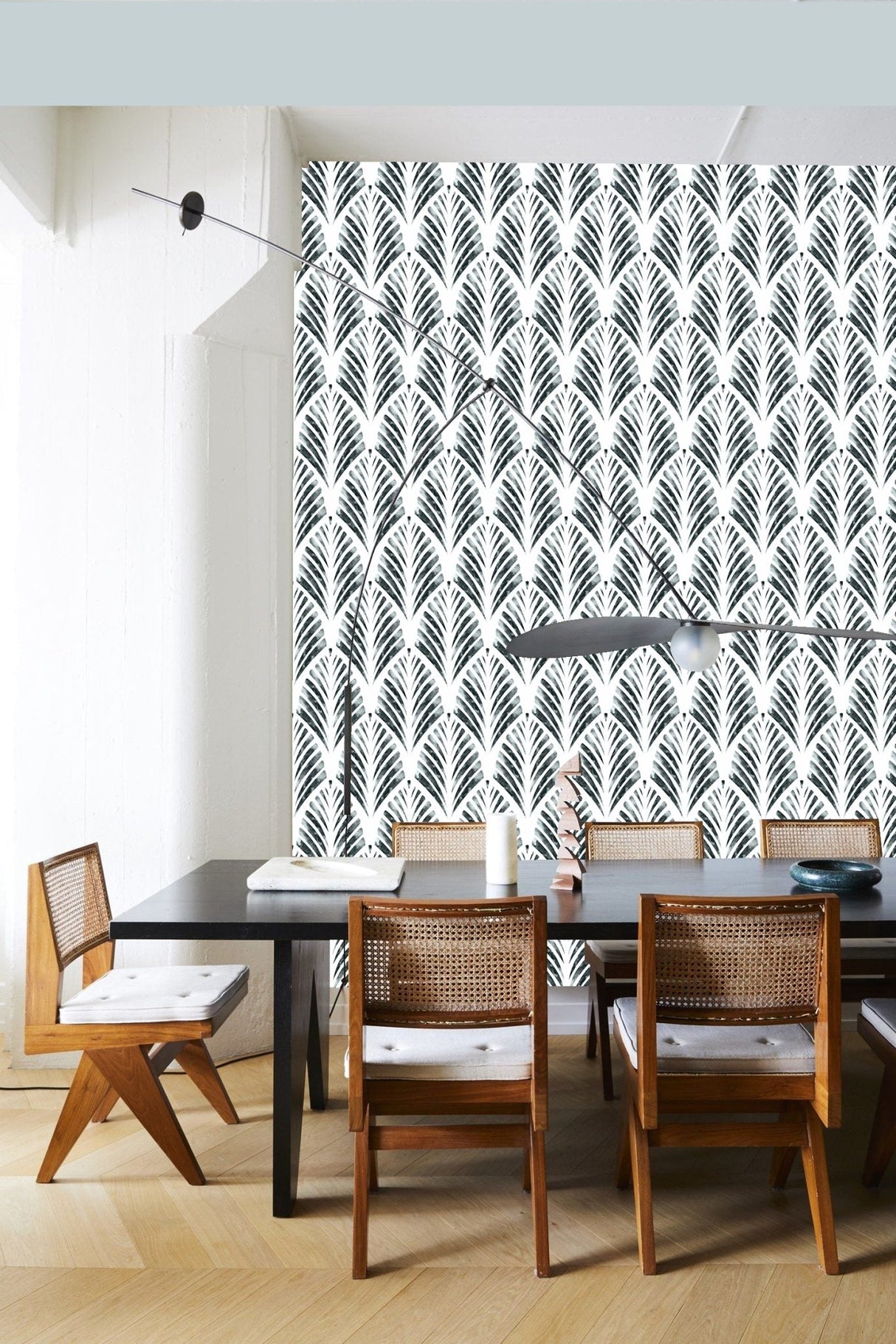 Isabelle watercolor leaves wallpaper - Urban nest