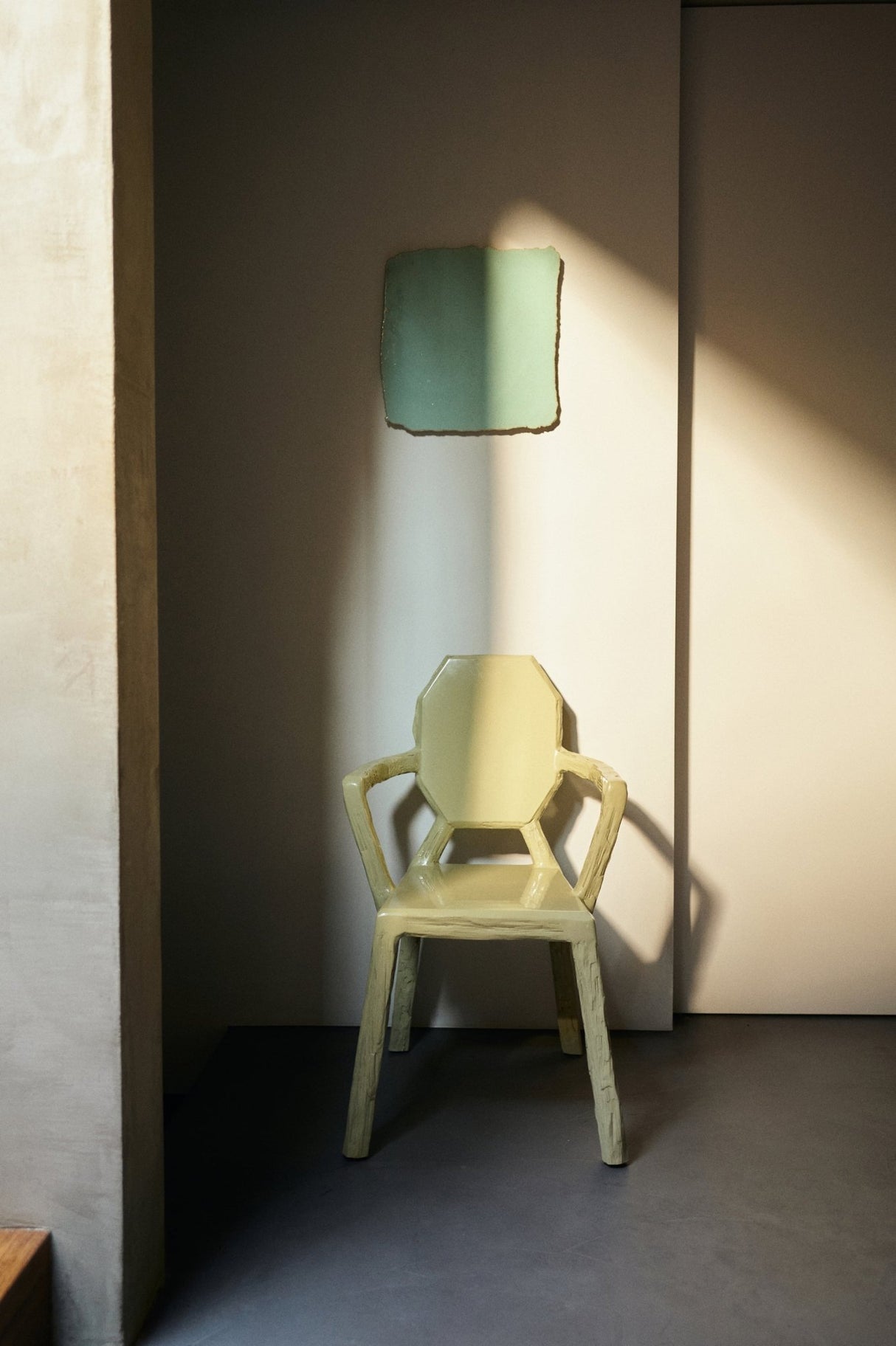 Medallion chair: Teun Zwets for HKLIVING - Urban nest
