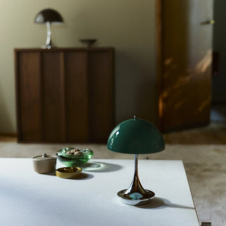 Panthella 160 chrome portable lamp | The originals - Urban nest
