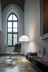 Panthella floor lamp - Urban nest