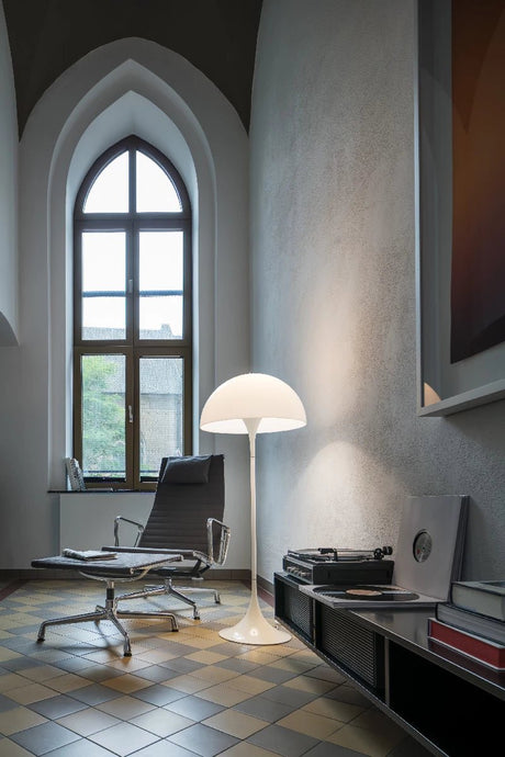 Panthella floor lamp - Urban nest