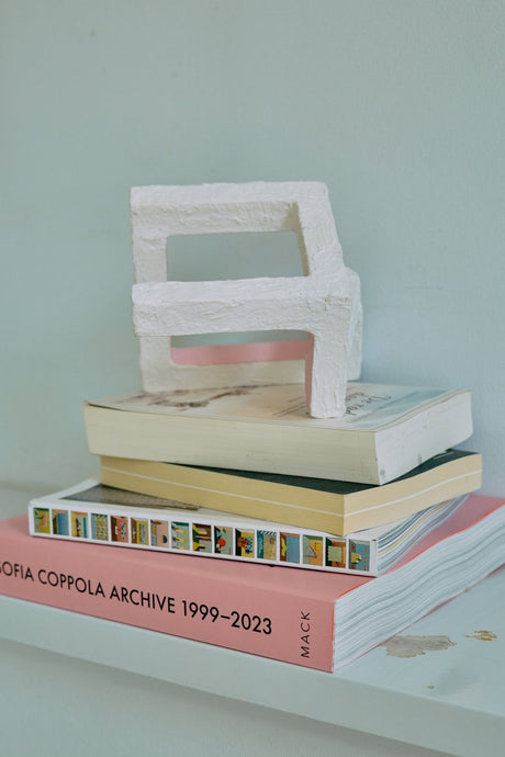 Paper object: angular construction - Urban nest