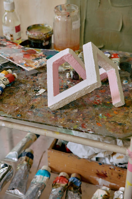 Paper object: angular construction - Urban nest