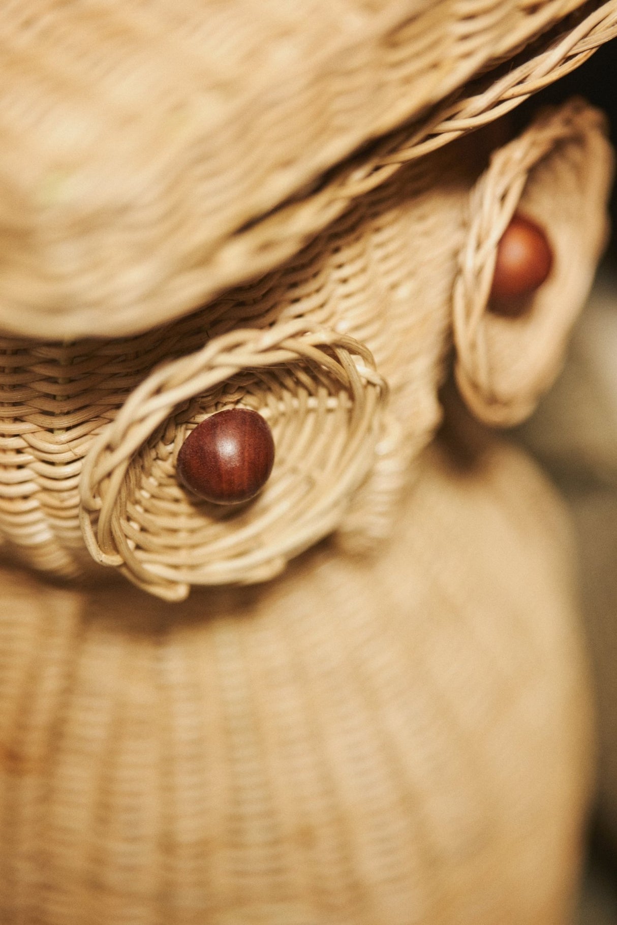 Rattan owl side table - Urban Nest