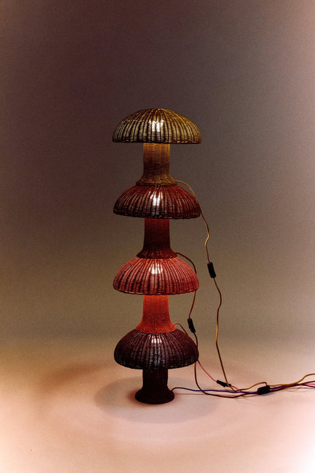 Rattan table lamp - blush - Urban nest