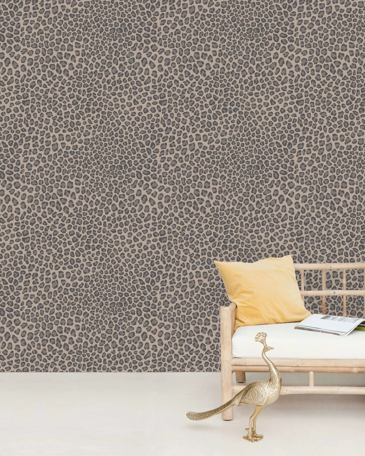 Rocky Leopard Wallpaper - Urban nest