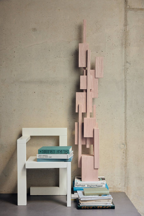 Skyscraper sculpture - soft pink - Urban nest
