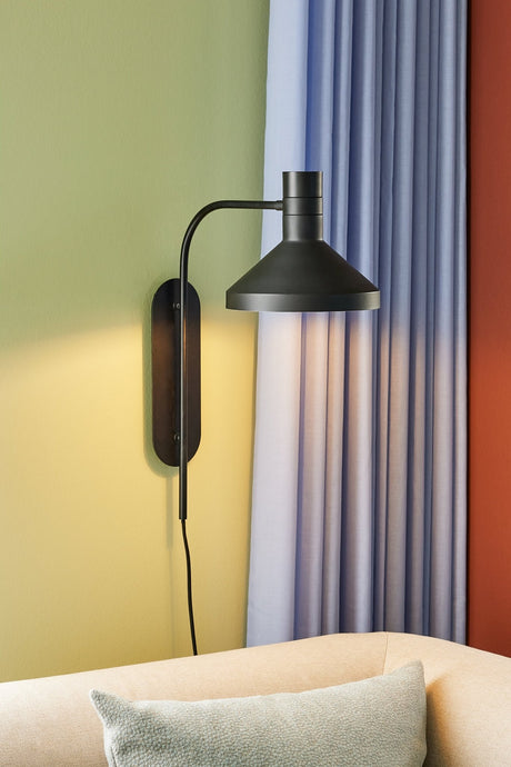 Studio wall lamp - black - Urban Nest
