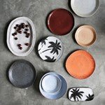 Bold & basic ceramics: porcelain serving tray - Urban Nest