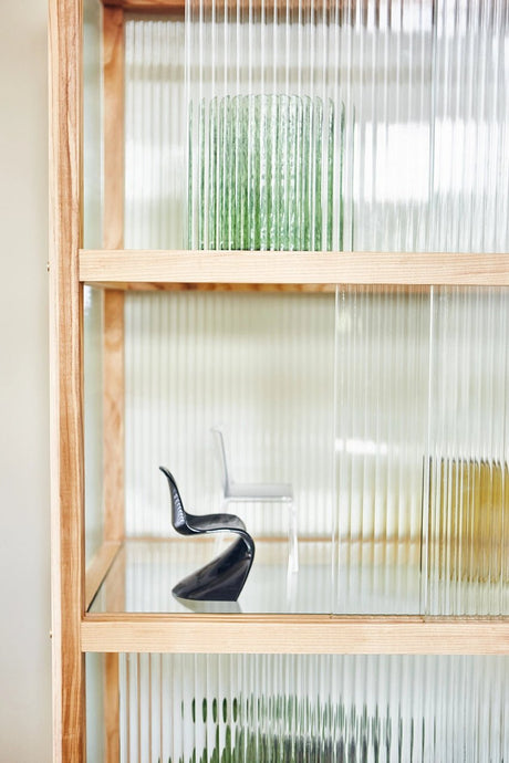 Display cabinet wood with ribbed glass - natural - Urban Nest