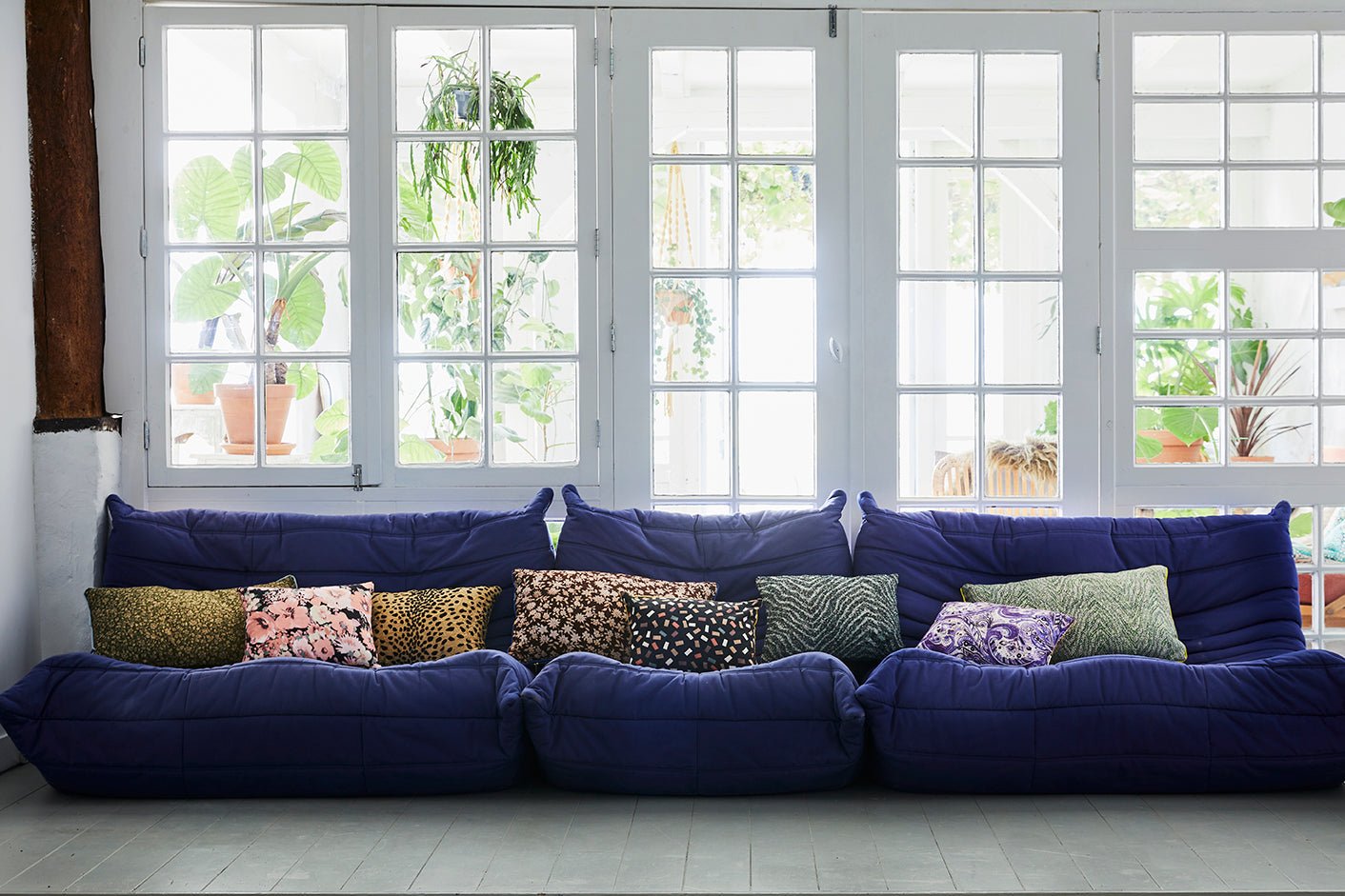 DORIS for HKliving: jacquard weave cushion - zigzag - Urban Nest