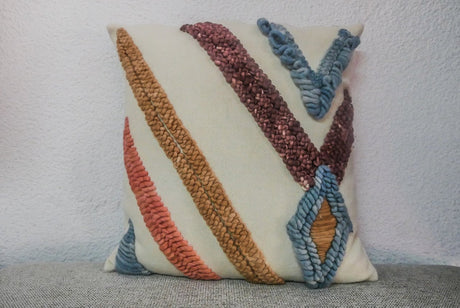 Peruvian cushion - cream - Urban Nest